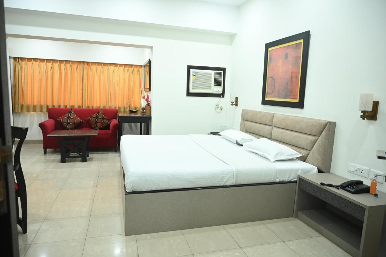 Elgin Suites Kolkata Ngoại thất bức ảnh