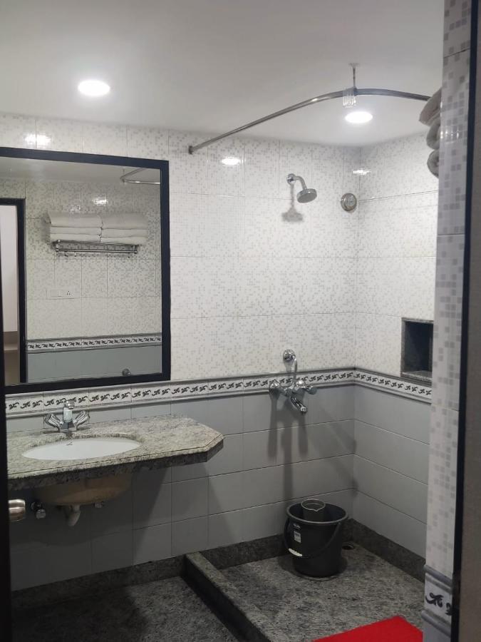 Elgin Suites Kolkata Ngoại thất bức ảnh